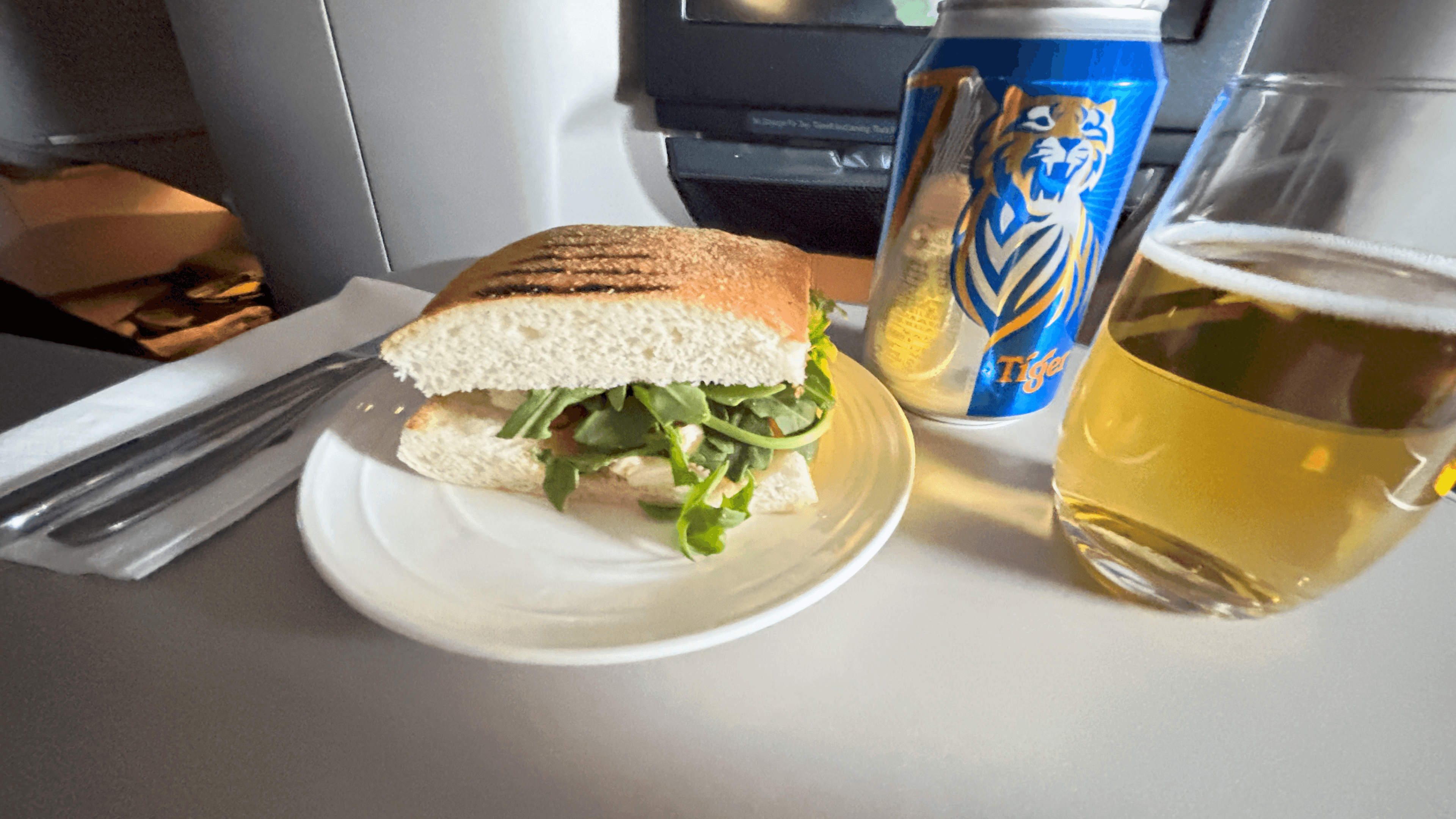 GrilledSandwichTigerBeerPour.png