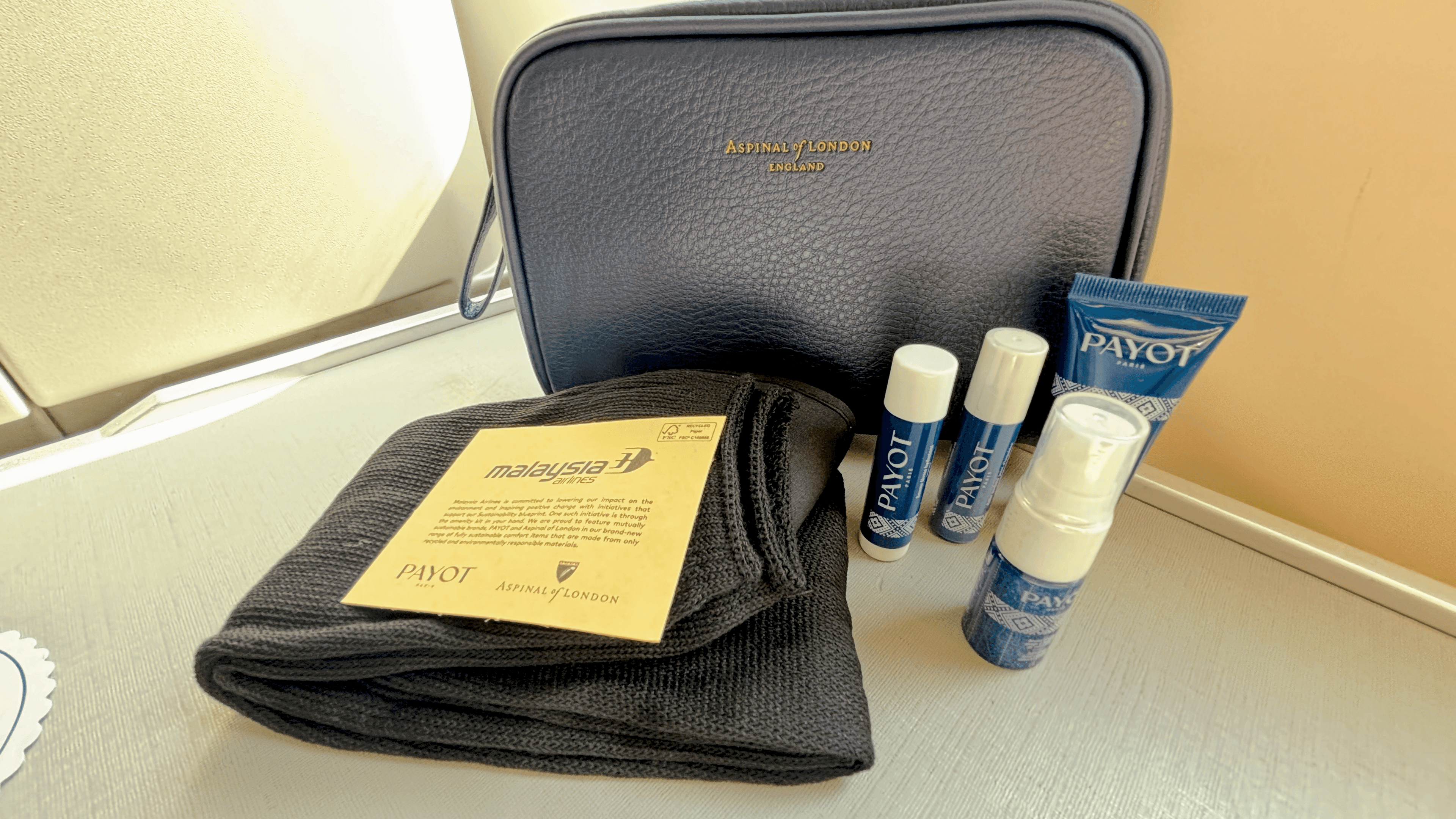 MalaysiaAirlinesAmenityKitsAspinalLondon.png